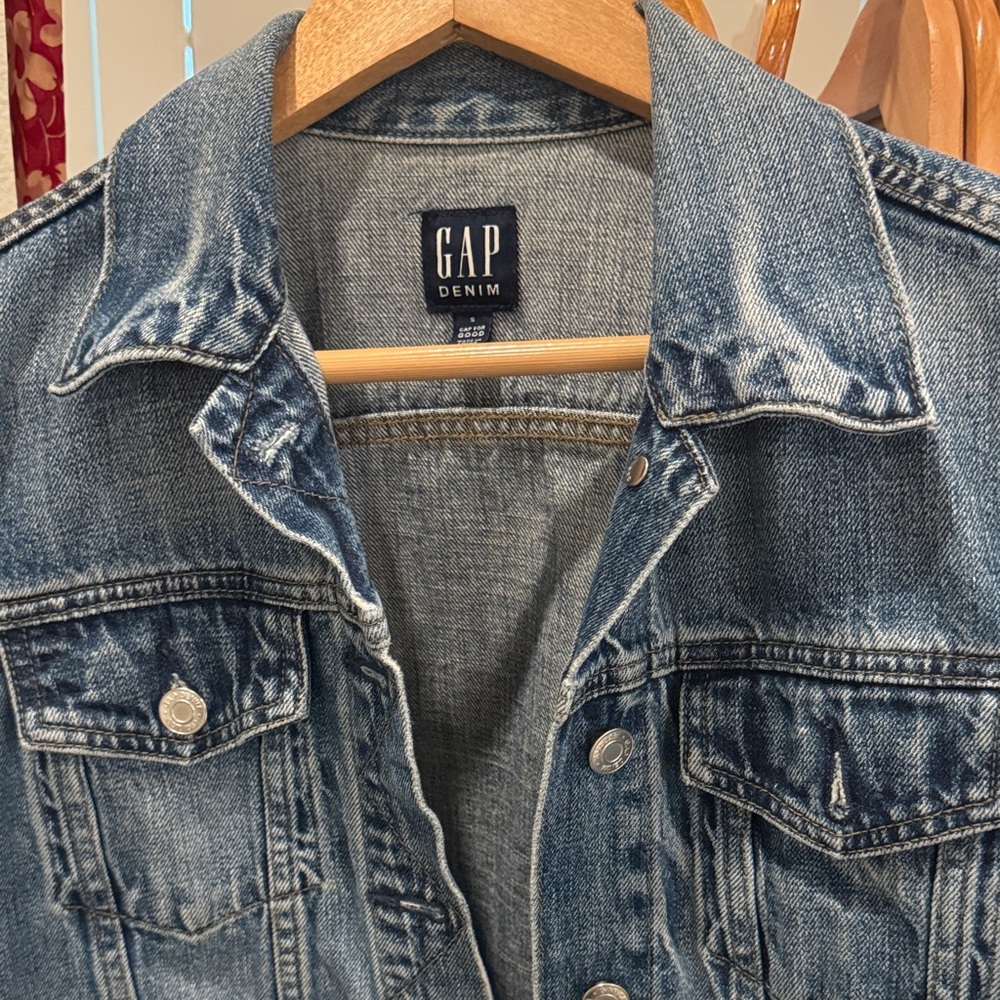 GAP Classic Blue Denim Jacket